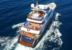 LUXURY-YACHT-OPTION-B-hellas yachting