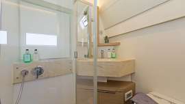 Luxury catamaran VERINA STAR for charter in Greece - Hellas Yachting